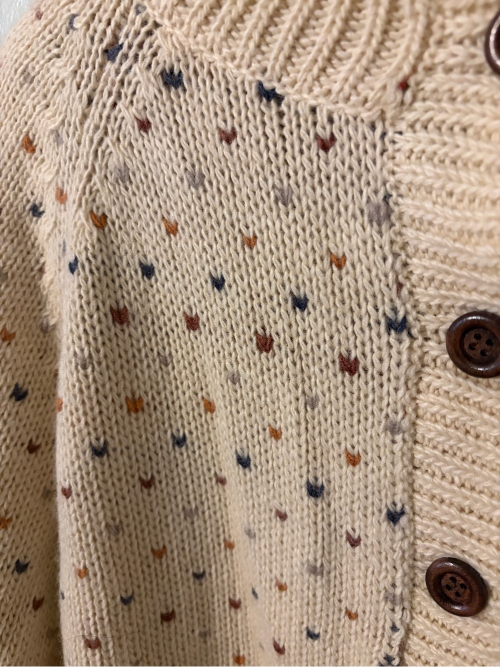 Neuflora heart Cream Speckled Button-Front Knit Cardigan medium - Picture 3 of 7